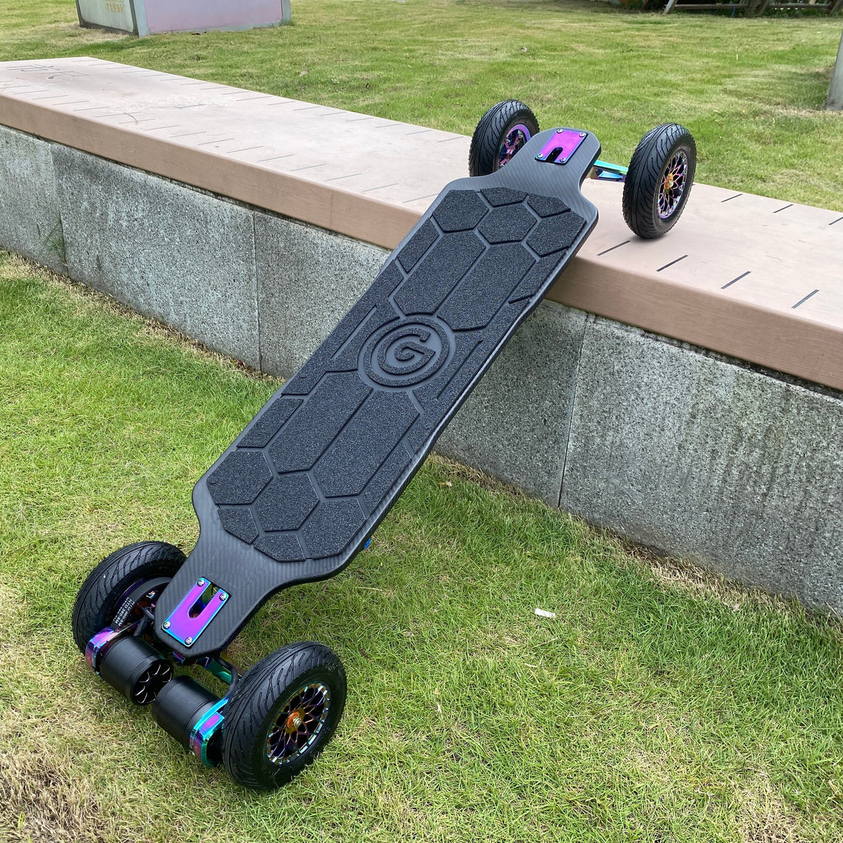 Ownboard Carbon ZEUS Max AWD Electric Skateboard (Gear drive option)