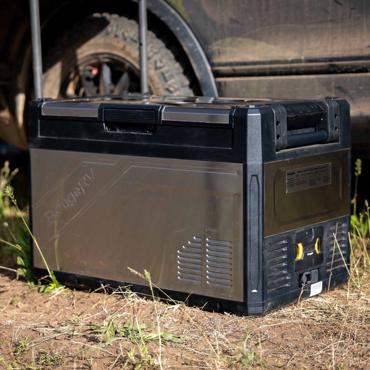 BougeRV Rocky 69QT Dual Zone 12V Portable Fridge