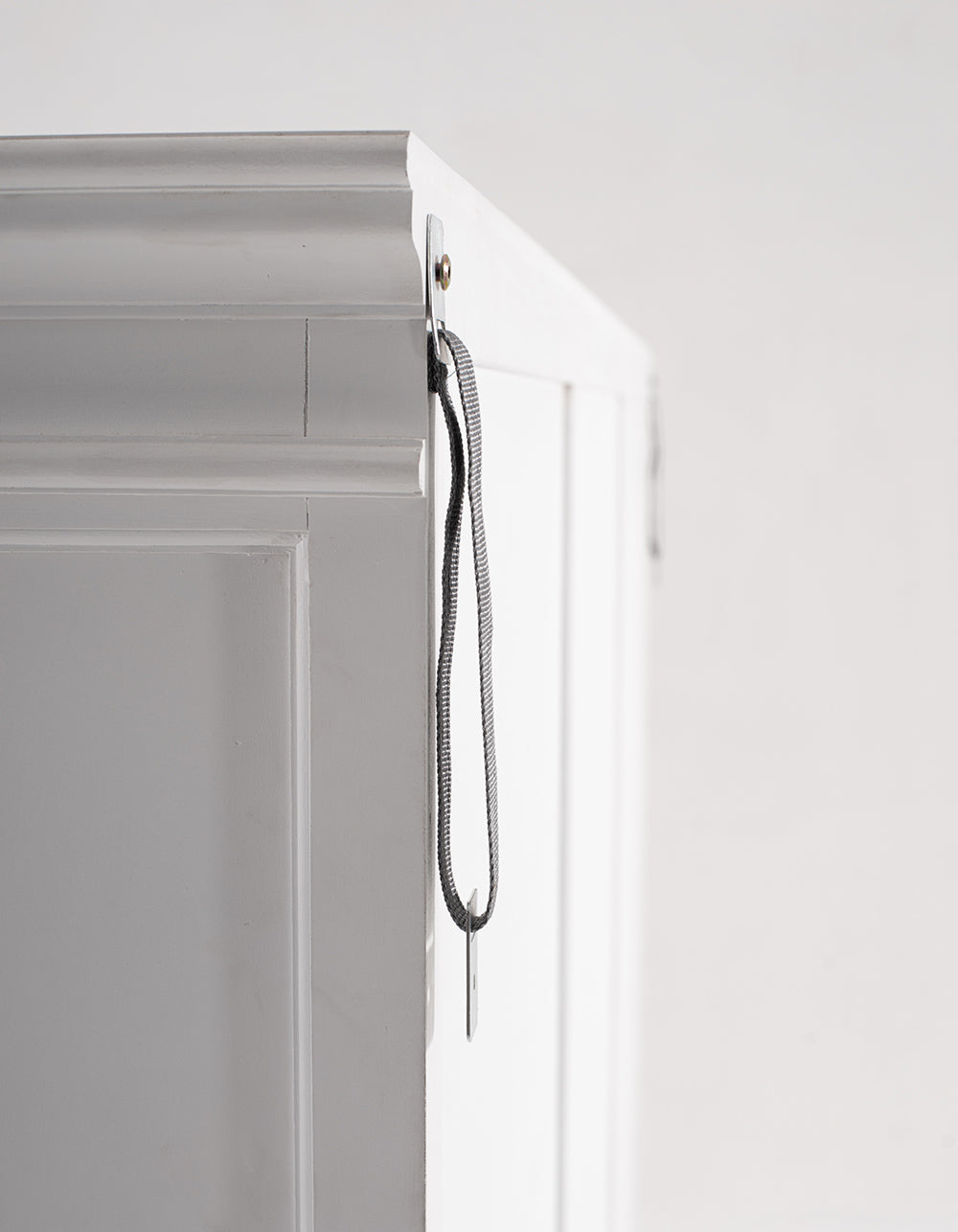 NovaSolo Halifax Triple-Bay Hutch Bookcase – Classic White Solid Mahogany Hutch Cabinet